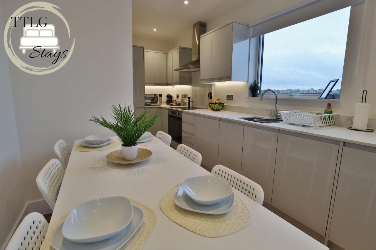Modern City Escape By Ttlg Stays Rickmansworth Exterior foto